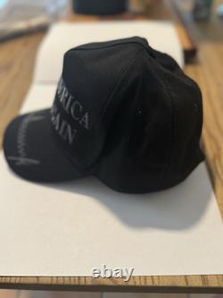 Président Donald J. Trump SIGNÉ Casquette Make America Great Again Never Surrender
