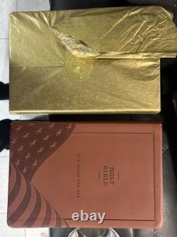Président Donald Trump Bible Signée Que Dieu Bénisse les États-Unis Édition Limitée Officielle