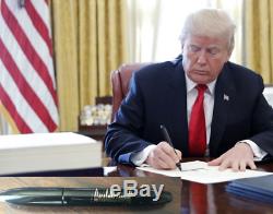 Président Donald Trump Signature Officielle De La Facture De Sharpie À La Maison Blanche, Publiée En Format Réel