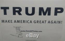 Président Donald Trump Signée À La Main Signe De La Campagne (en Personne)