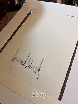 Président Donald Trump a signé/autographié une lettre et une photo 8x10 avec un cachet