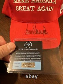 Président Donald Trump a signé un chapeau avec un certificat d'authenticité Make America Great Again Maga