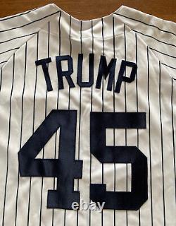 Président Donald Trump signe personnellement le maillot des New York Yankees Potus Jsa