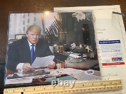 Signature Signée Par Le Président Trump Psa/adn Coa & 2017 Invitation À L'inauguration 8x10