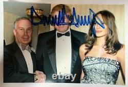Signé Blue Sharpie Signature Président Donald Trump Signé À La Main Photo Autographe