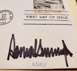 Signé Donald Trump Signé Fdc Autographié Pour Frank Lloyd Wright (30 Sept. 1982)