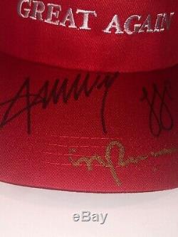 Signé Ivanka Trump Donald Trump Président Et Mike Pence Vp Maga Hat