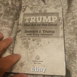 Signé The Art of the Deal Donald Trump (Édition Élection 2016) 2016 Relié État neuf