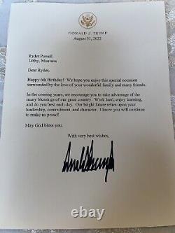 Véritable, authentique lettre signée par le président Donald Trump avec une erreur, datant de 2022